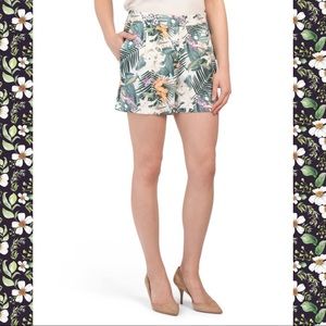 Tropical Printed Crepe Shorts 🆕